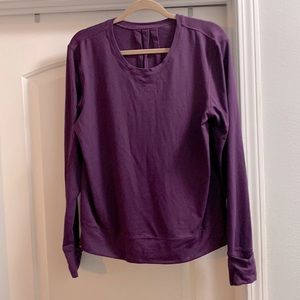 Lululemon size 12 long sleeve